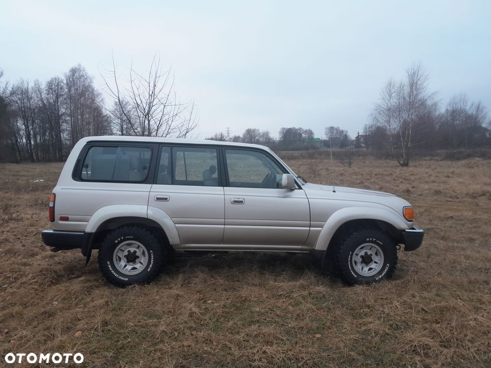 Toyota Land Cruiser - 6