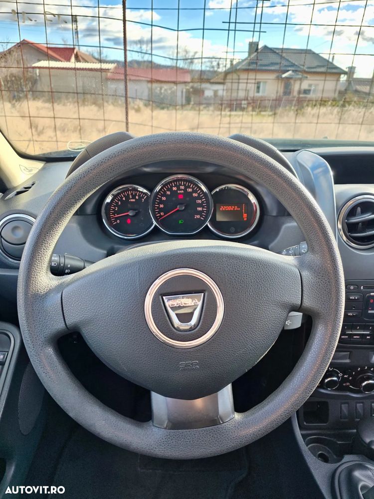 Dacia Duster 1.5 dCi 4x2 Laureate - 13