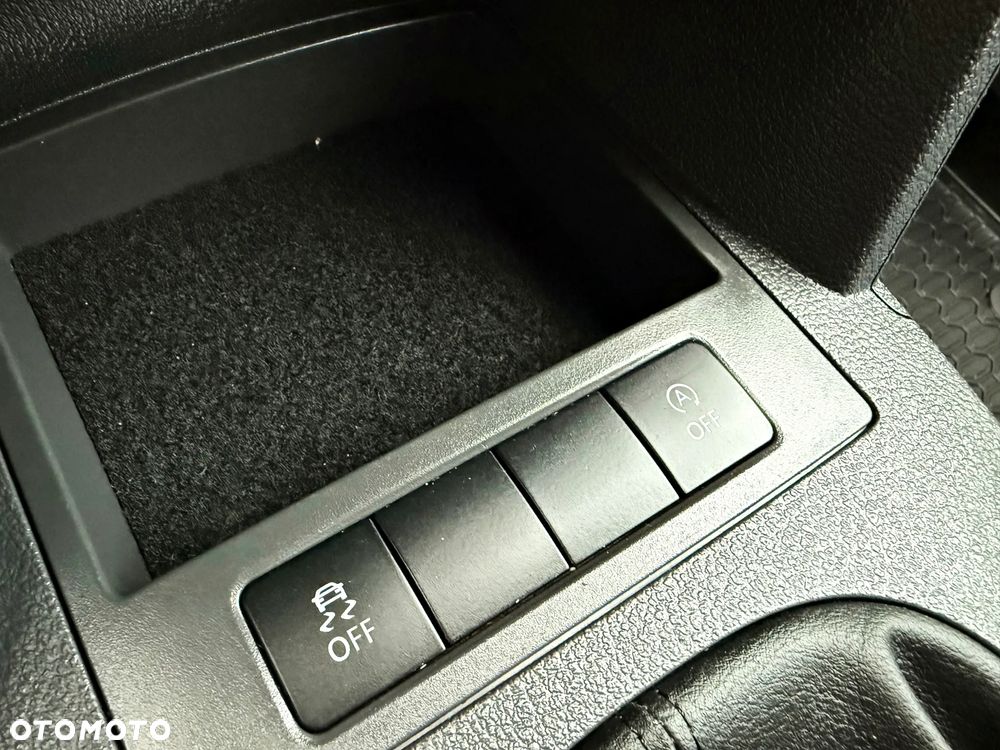 Volkswagen Caddy Maxi Life - 31