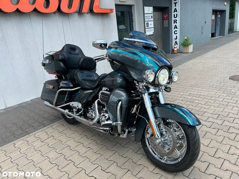 Harley-Davidson FLHTCU Ultra - 21