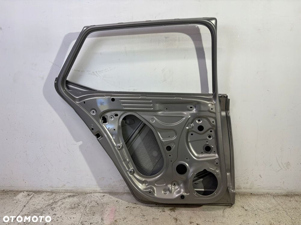 DRZWI TYLNE LEWE SKODA FABIA III 3 6V HATCHBACK - 7