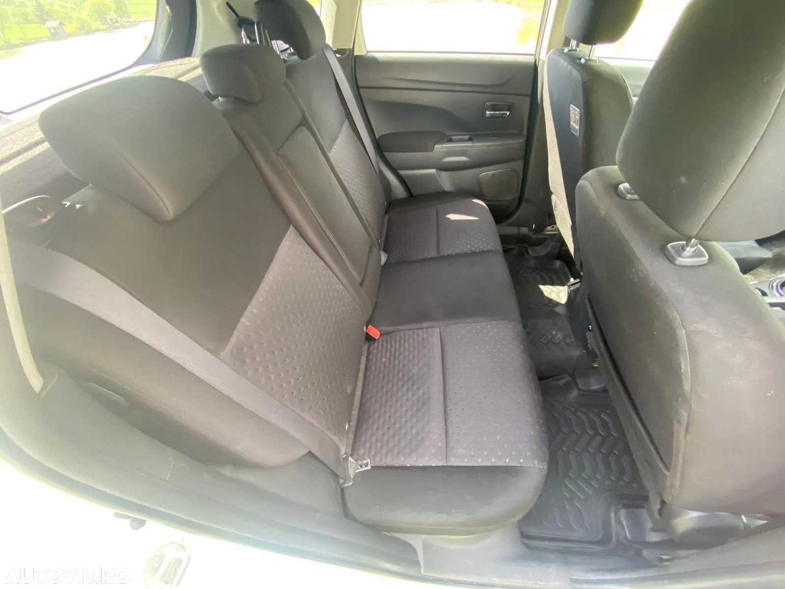 Mitsubishi ASX 1.8 DI-D 4WD Comfort Edition - 6