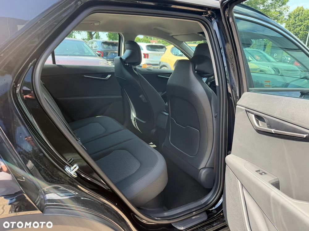 Kia Niro 1.6 GDI Hybrid M - 12