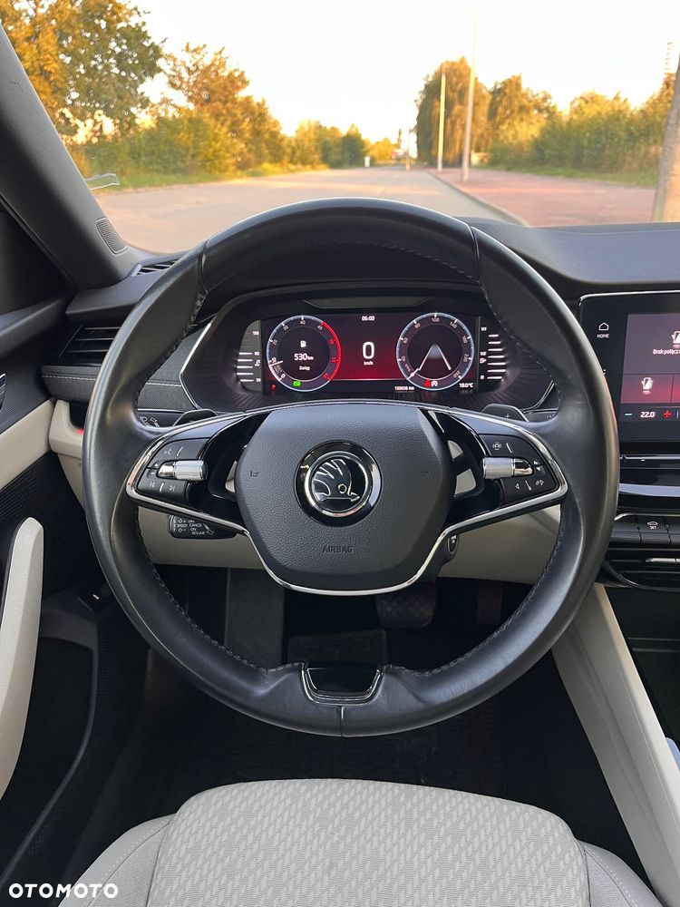 Skoda Octavia 2.0 TDI Style DSG - 15