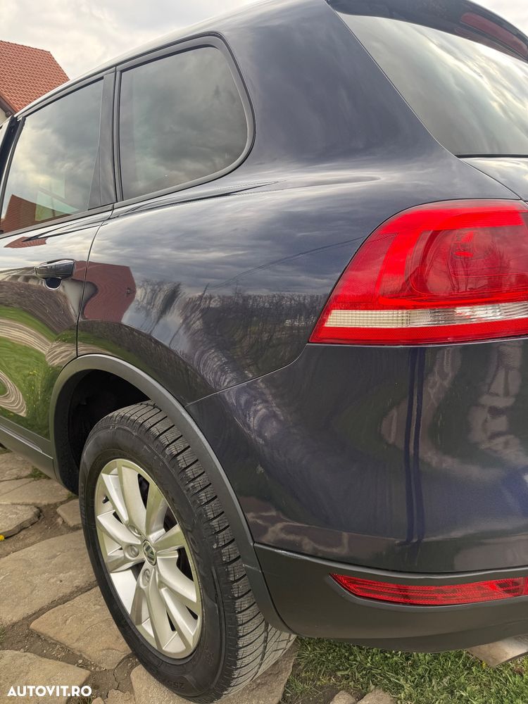 Volkswagen Touareg 3.0 V6 TDI BMT - 19