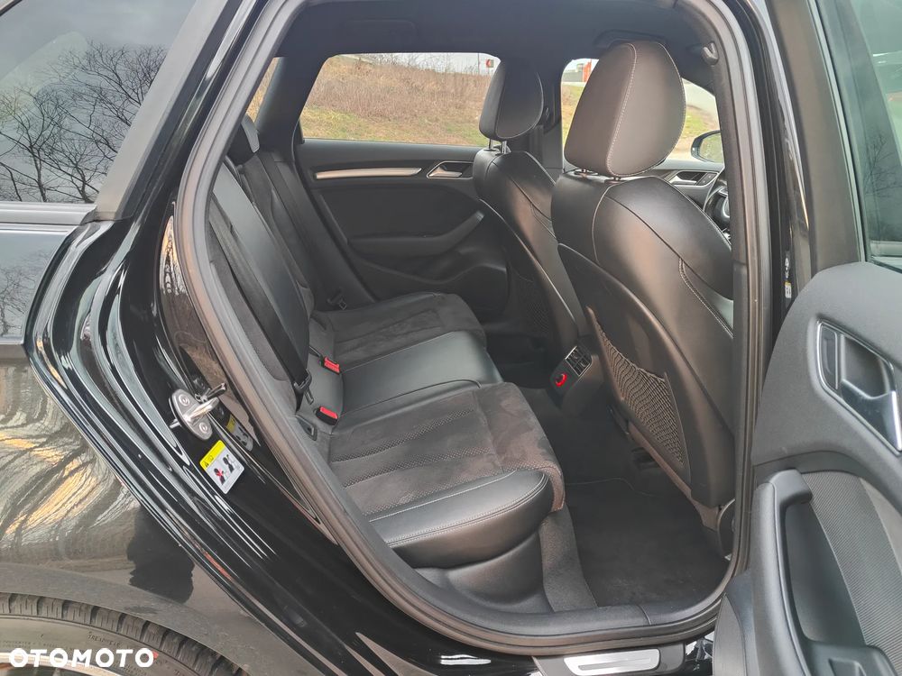 Audi A3 Sportback 2.0 TDI (clean diesel) quattro S tronic S line Sportpaket - 26