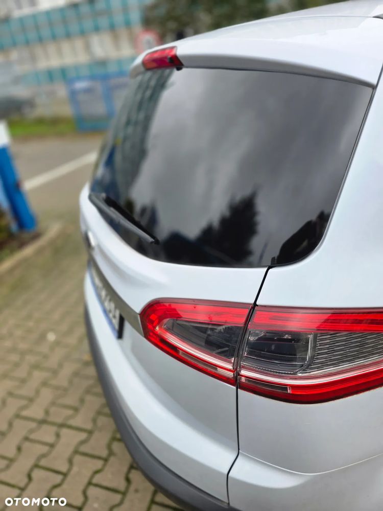 Ford S-Max 2.0 TDCi DPF Trend - 12