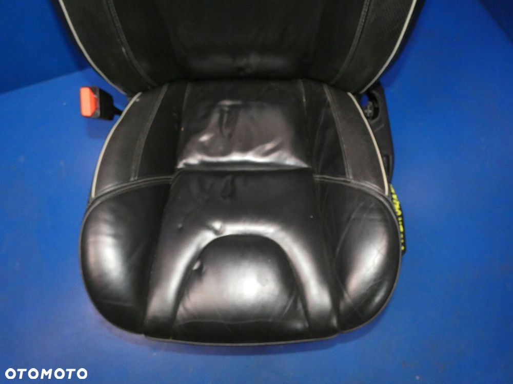 VOLVO V40 II R-DESIGN FOTEL KIEROWCY LEWY PRZÓD - 3