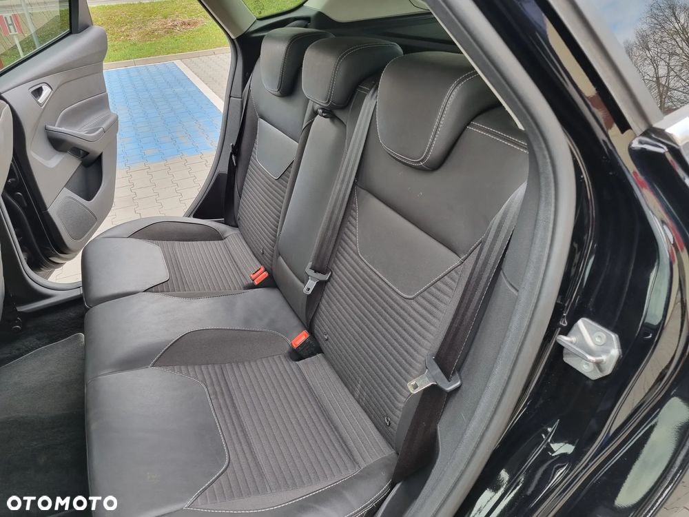 Ford Focus 2.0 TDCi Titanium ASS - 15