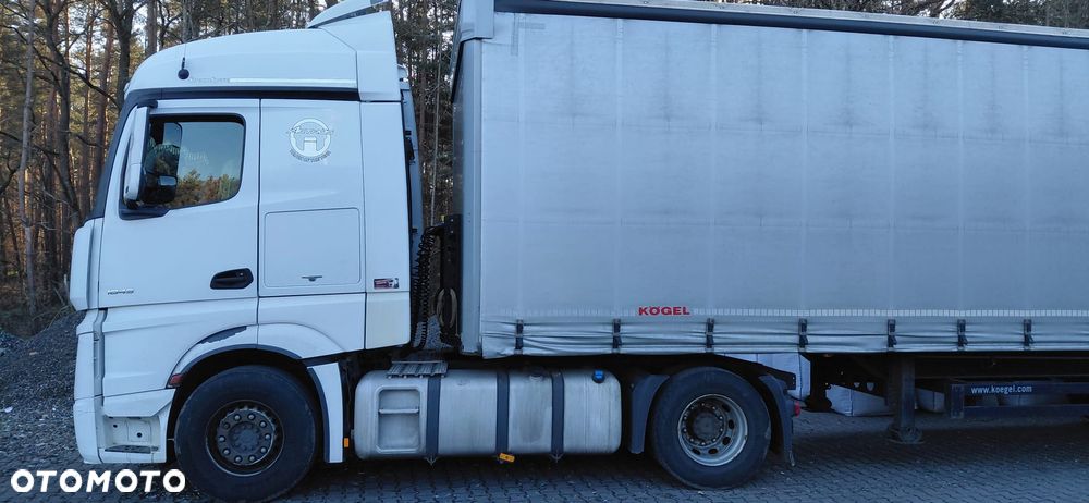 Mercedes-Benz 1845 - 5