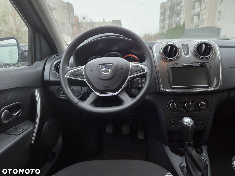 Dacia Sandero Stepway 0.9 TCe Laureate S&S - 11