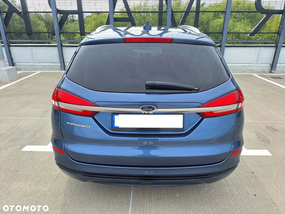 Ford Mondeo 2.0 EcoBlue Titanium - 9