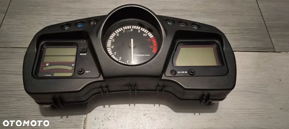 HONDA CBR 1100XX LAMPA LICZNIK ZEGARY REFLEKTOR - 4