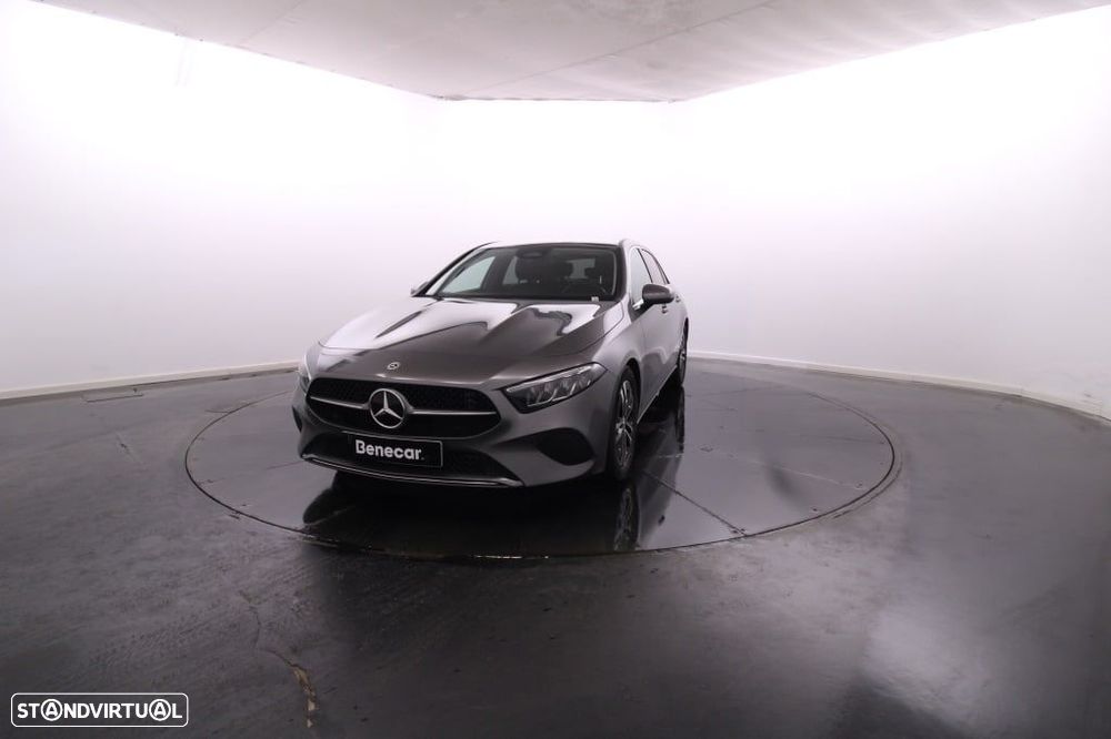 Mercedes-Benz A 200 d - 14