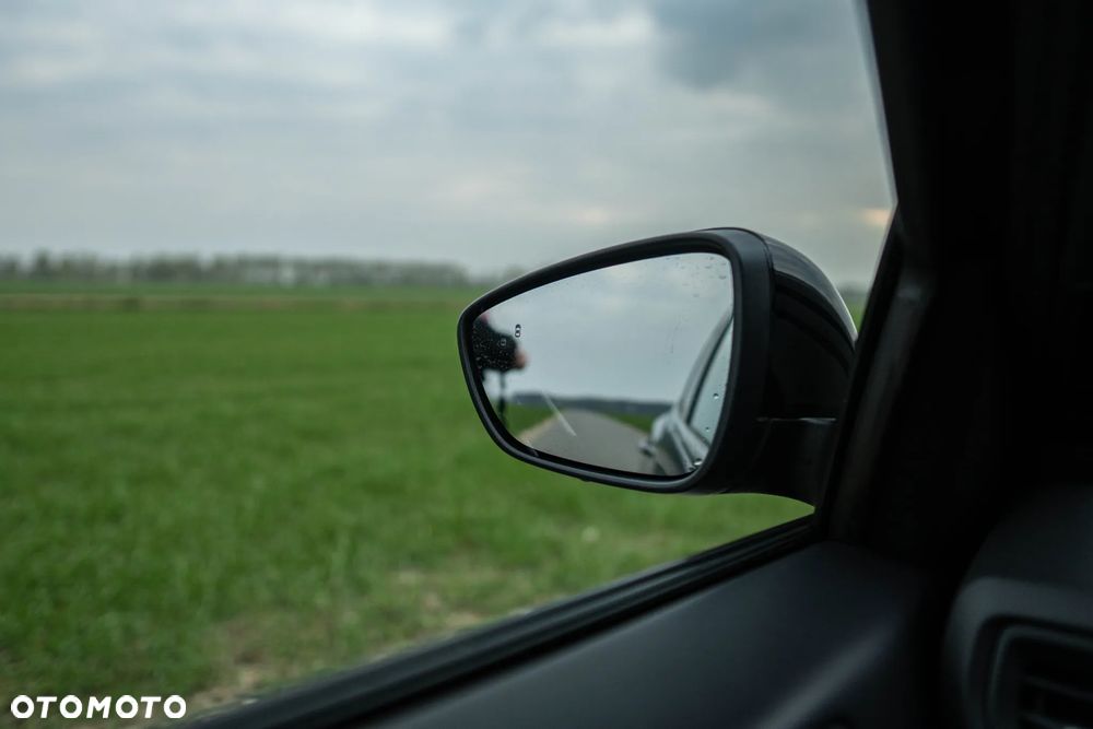 Ford Focus 1.5 EcoBlue STart-Stopp-System ST-LINE X - 32