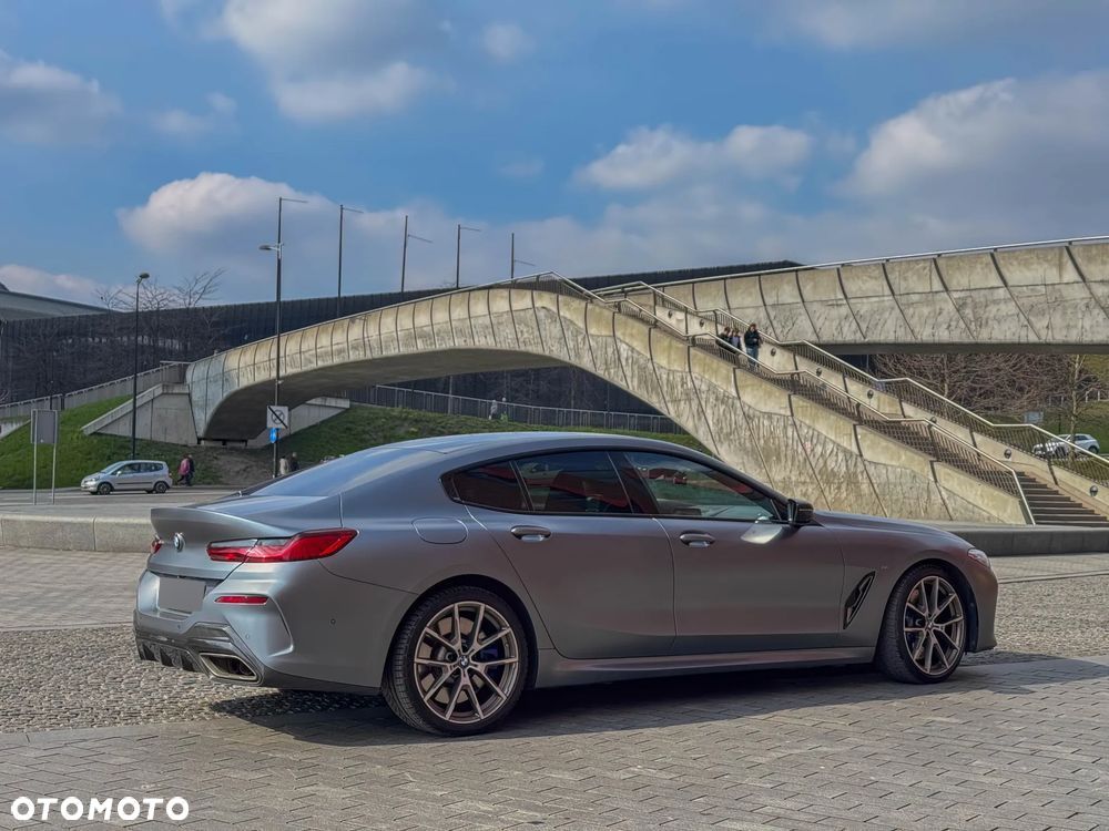 BMW Seria 8 - 8