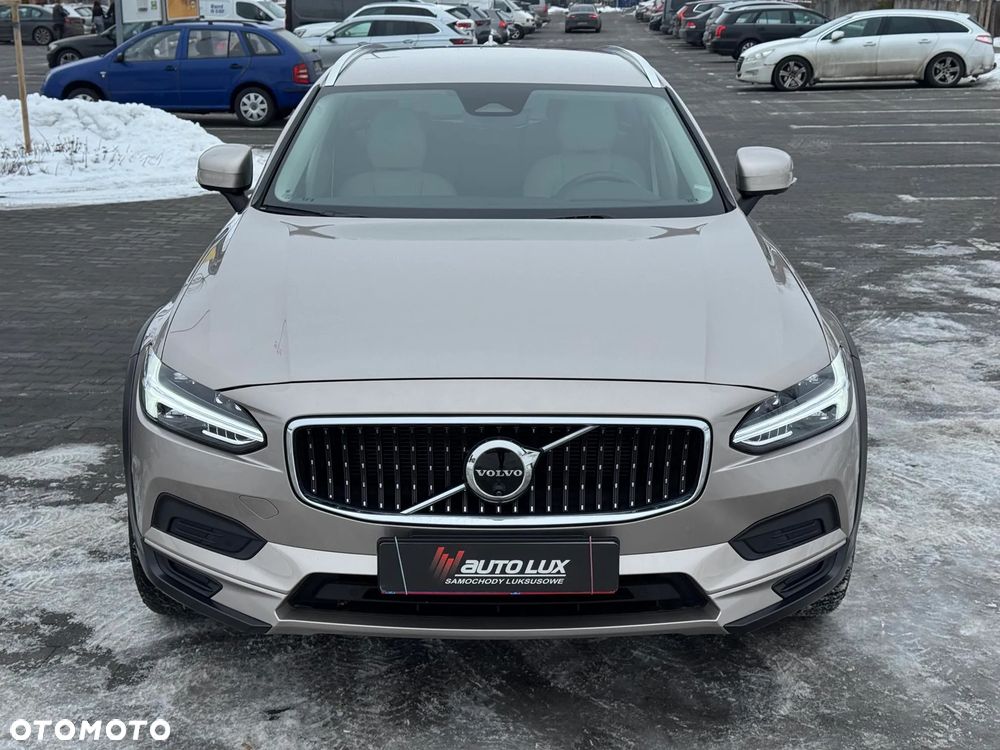 Volvo V90 Cross Country B5 B AWD Ultimate - 10