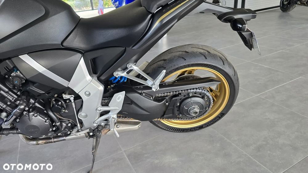 Honda CB - 9