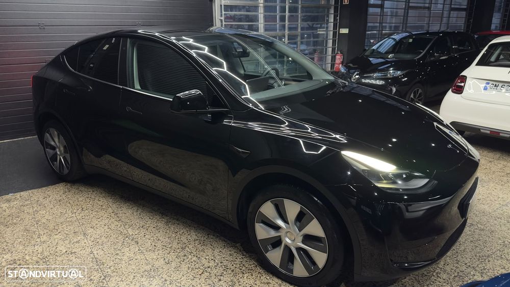 Tesla Model Y RWD - 6