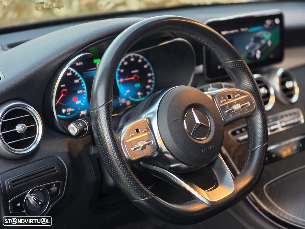 Mercedes-Benz GLC 300 de Coupe 4Matic 9G-TRONIC AMG Line Plus - 22