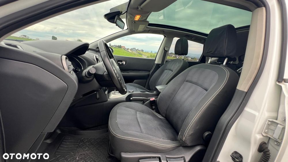 Nissan Qashqai 2.0 4 x 4 CVT tekna - 17