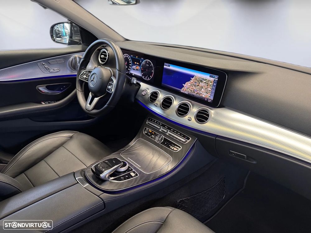 Mercedes-Benz E 220 d 4-Matic All Terrain Avantgarde + - 24