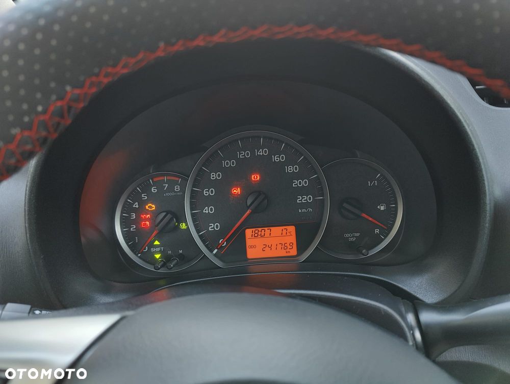 Toyota Yaris 1.33 Luna - 19