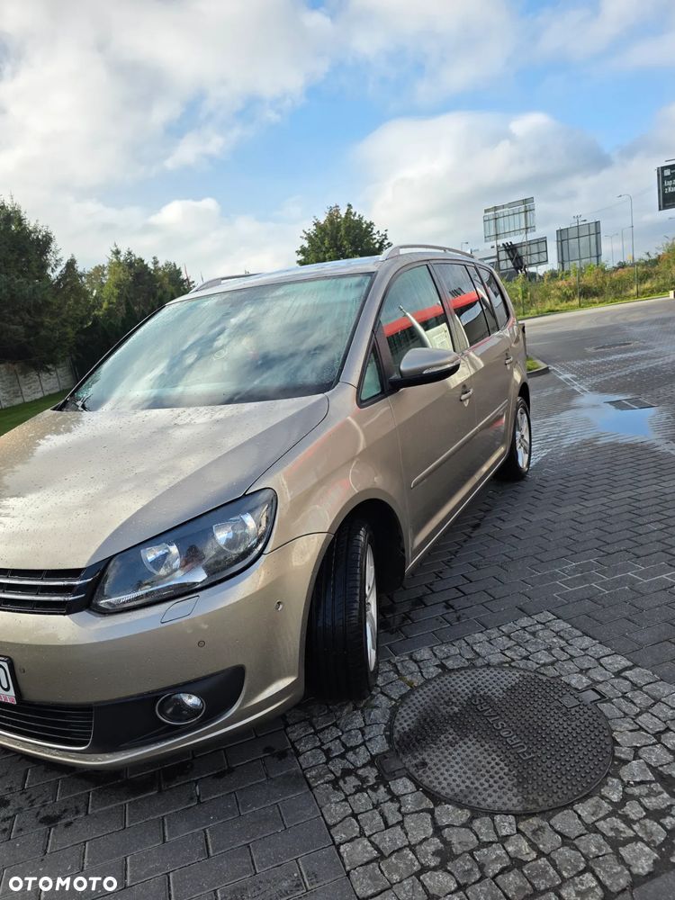 Volkswagen Touran 2.0 TDI DPF Comfortline - 4