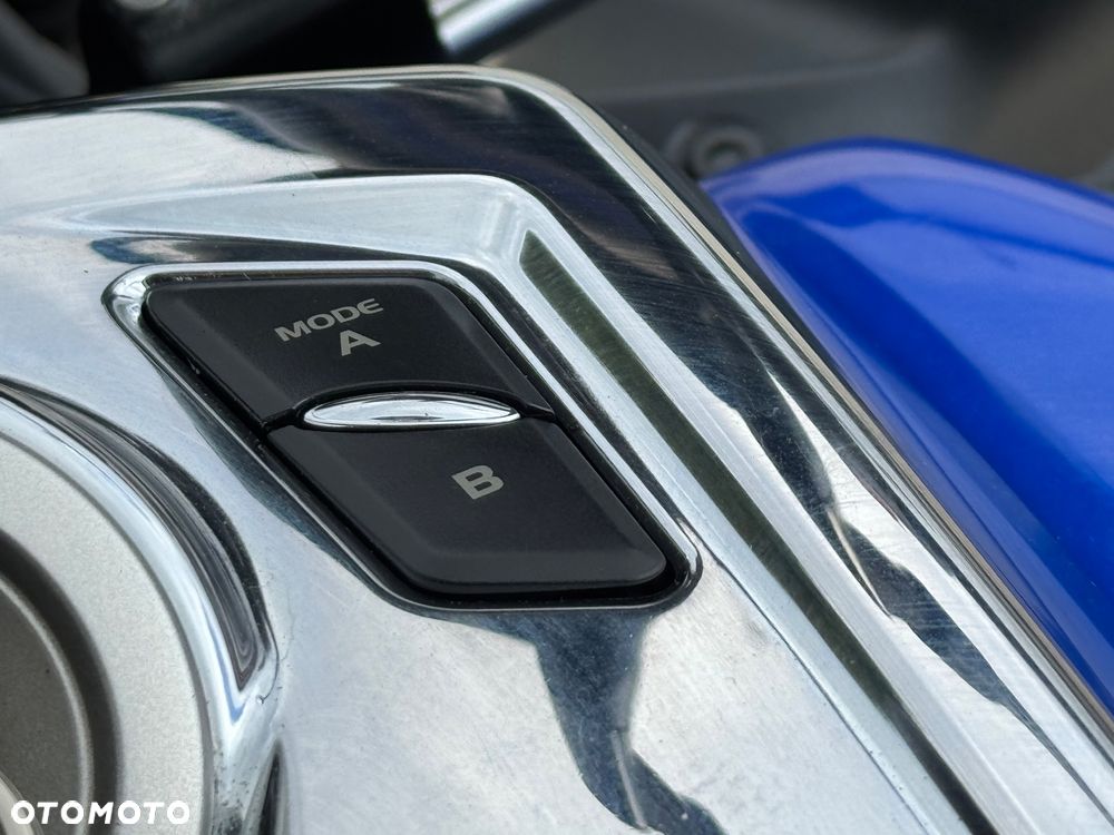 Suzuki GSX - 15