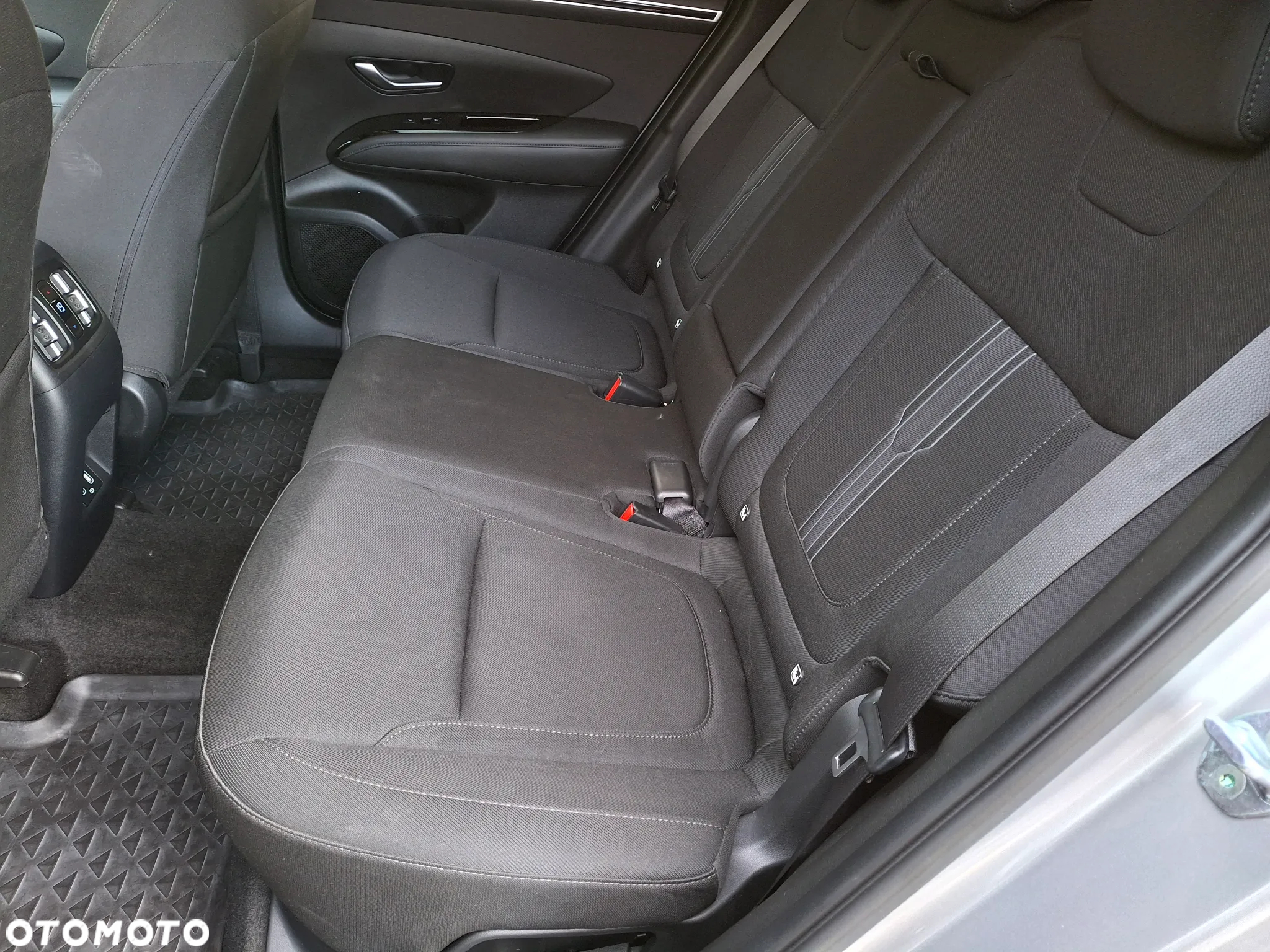 Hyundai Tucson 1.6 T-GDi Executive 2WD - 28