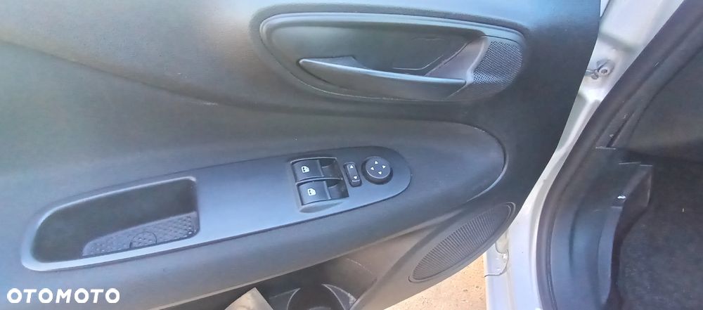 Fiat Punto 1.4 Easy S&S - 7