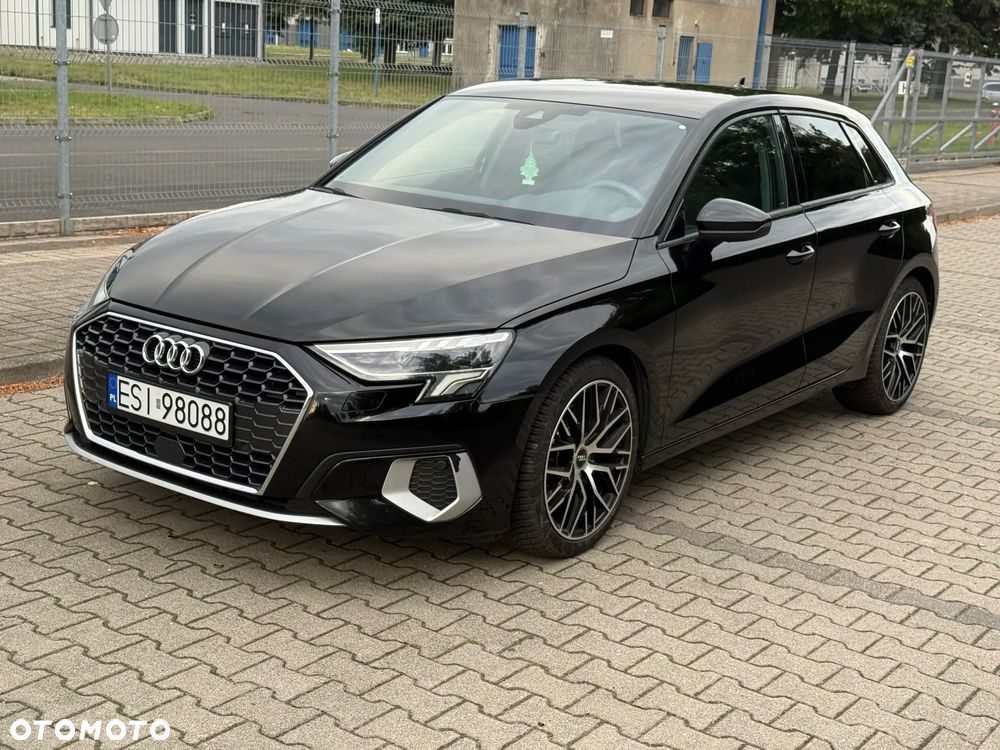 Audi A3 Sportback - 2
