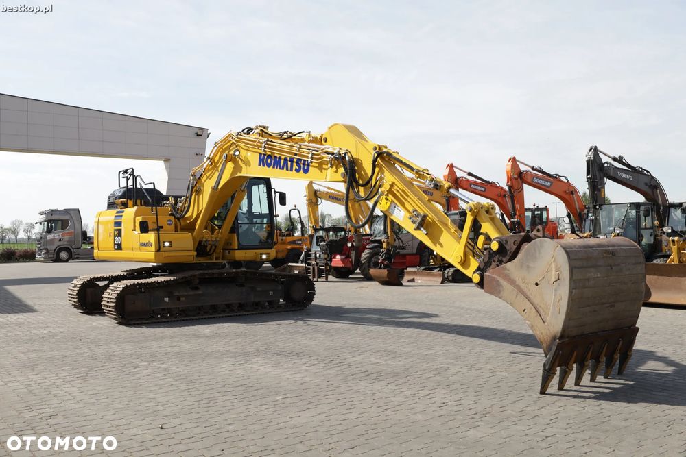 Komatsu PC210LC-11 - 35