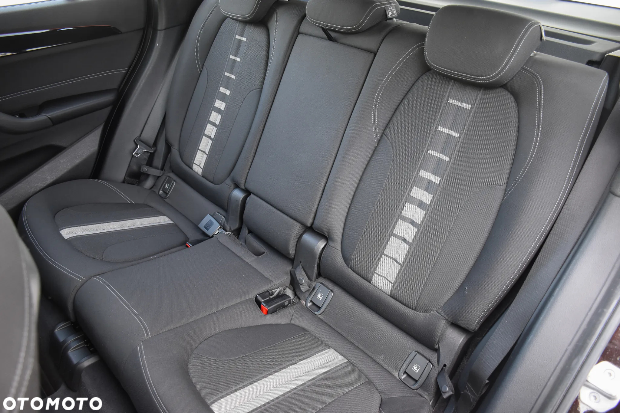BMW X1 xDrive20i xLine sport - 37