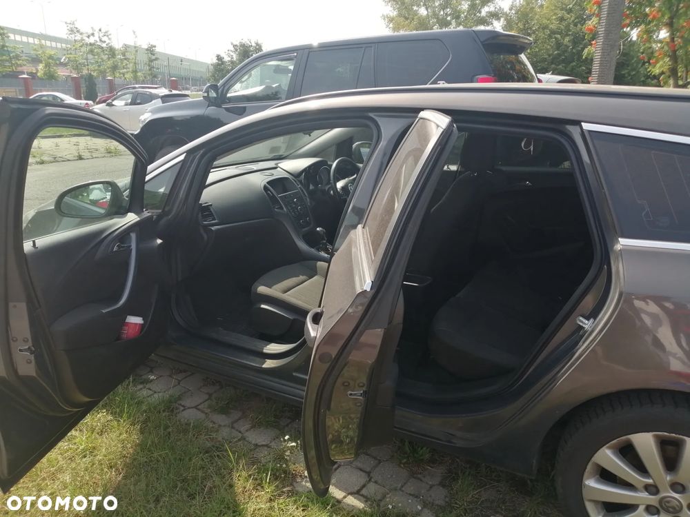 Opel Astra III 1.7 CDTI - 13
