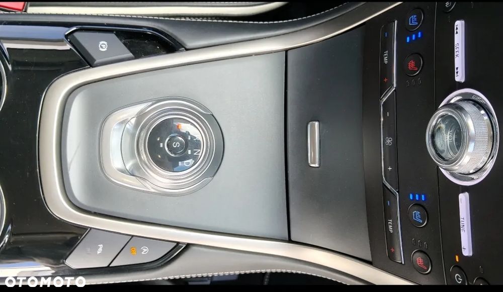 Ford S-Max 2.0 EcoBlue Twin-Turbo Vignale - 9