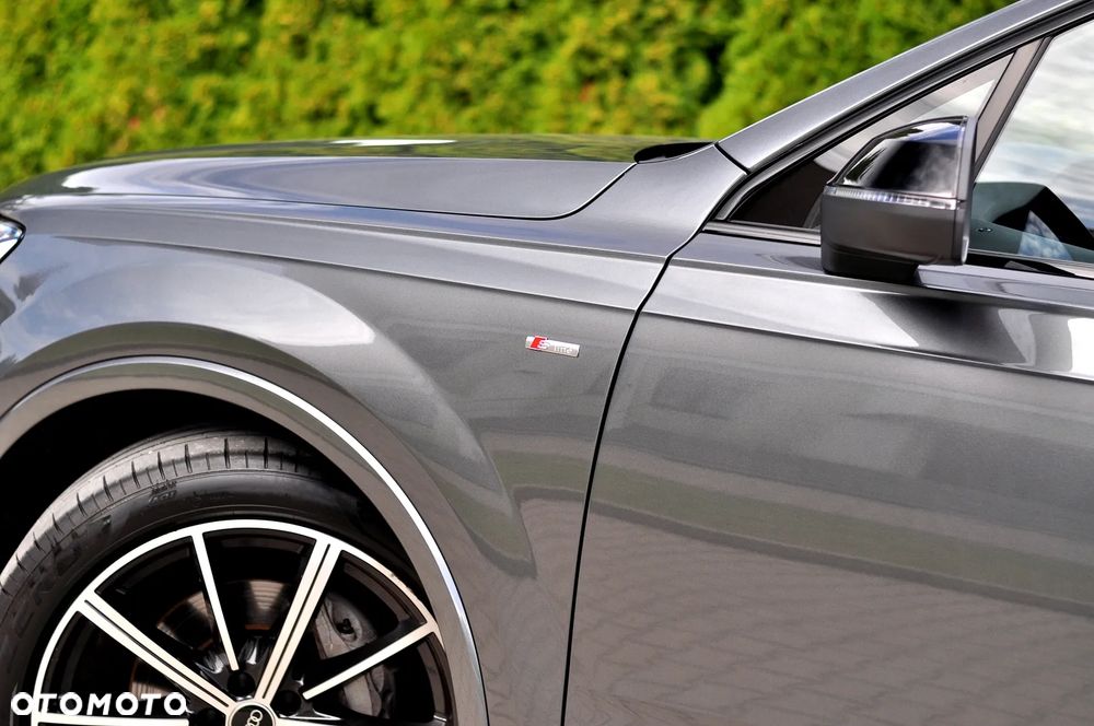 Audi Q7 50 TDI mHEV Quattro Black Edition Tiptr - 11