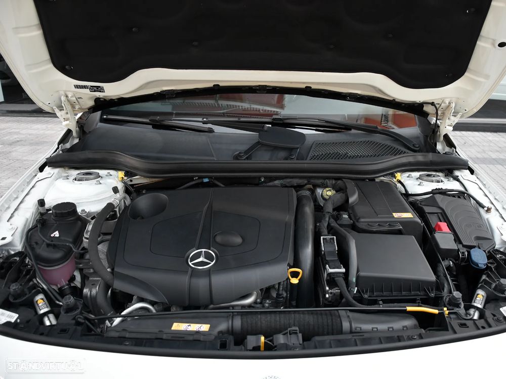 Mercedes-Benz GLA 200 (CDI) d 7G-DCT AMG Line - 13