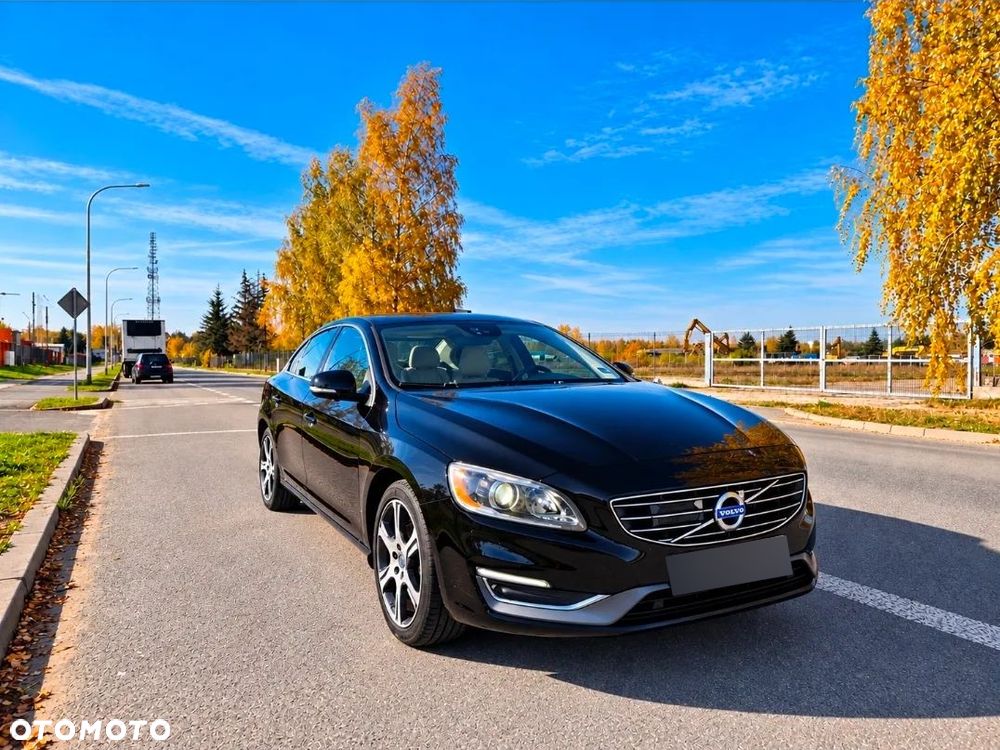 Volvo S60 T5 Drive-E R-Design Summum - 1