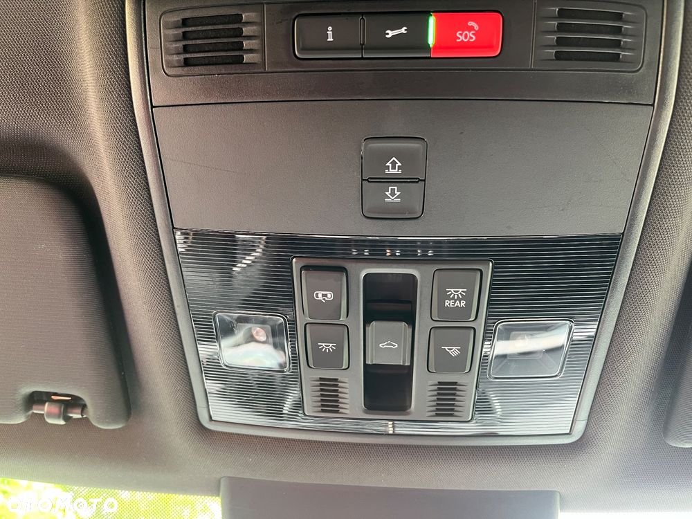 Skoda Superb 2.0 TDI 4x4 DSG Sportline - 34