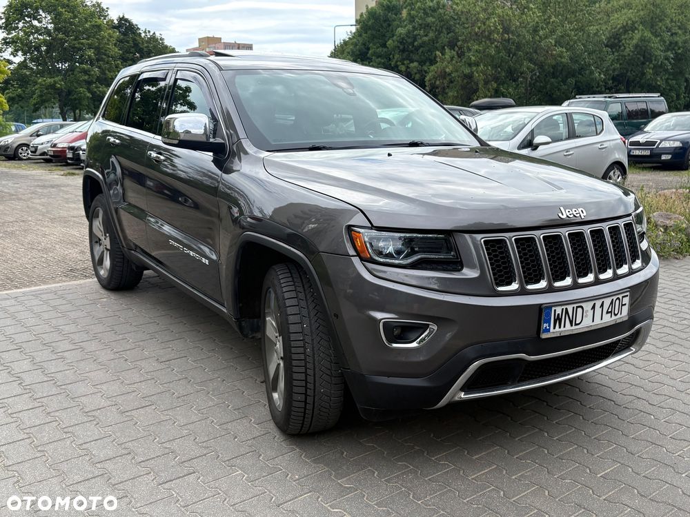 Jeep Grand Cherokee - 1