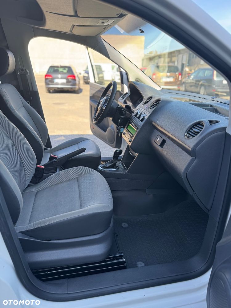 Volkswagen Caddy 1.6 TDI Mixt DSG - 23