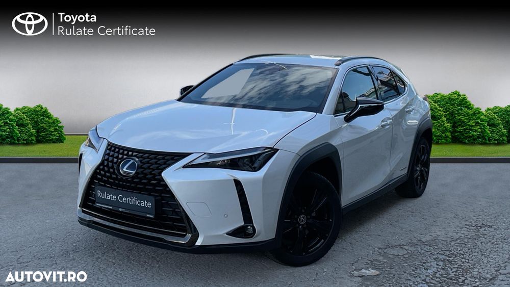 Lexus UX 250h FWD Executive - 2