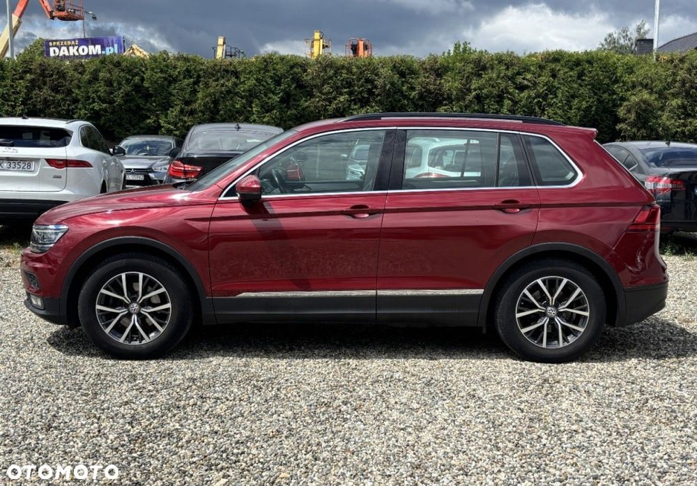 Volkswagen Tiguan - 3