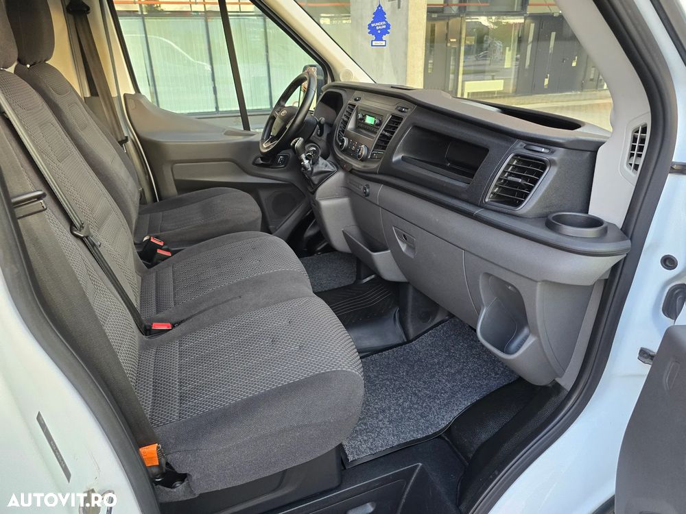Ford Transit - 33