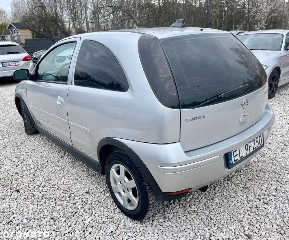 Opel Corsa - 9