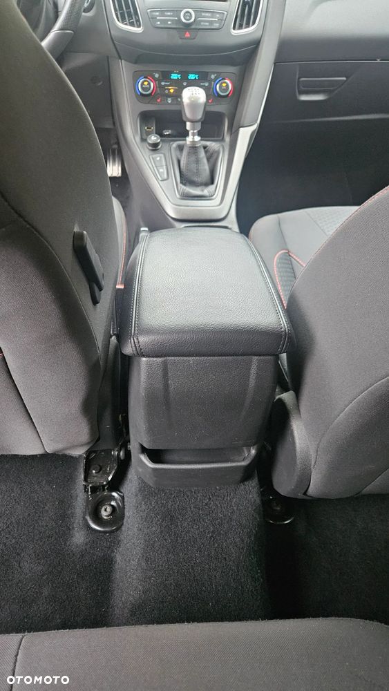 Ford Focus 1.0 EcoBoost ST-Line ASS - 13
