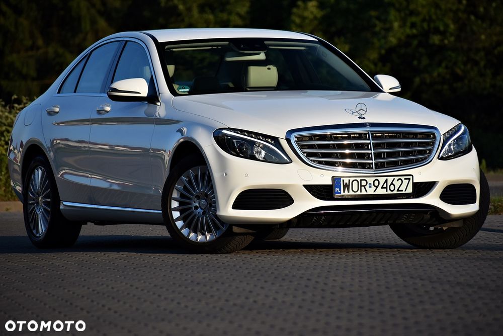Mercedes-Benz Klasa C 180 9G-TRONIC Exclusive - 1