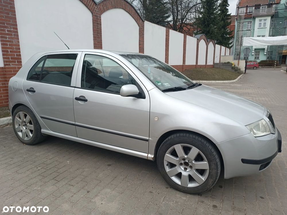 Skoda Fabia 1.4 16V Comfort - 19