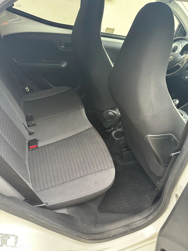 Toyota Aygo - 16
